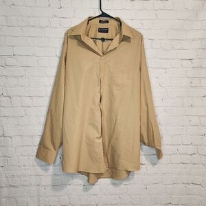 Men's Stafford dress shirt, size Large